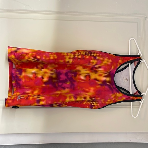 Apex Tops - Apex tank top